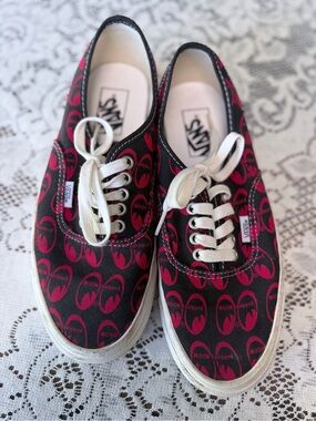 Vans x Moon Eyes